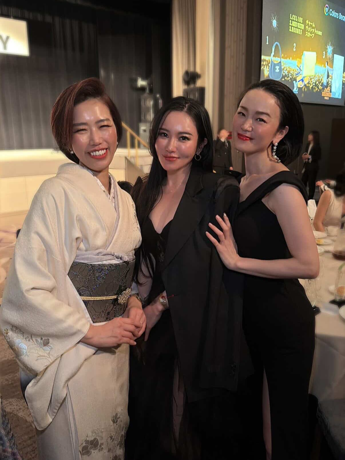 ご縁に感謝です❤️全国のリアボーテ先生方と一緒にお写真パチリ...